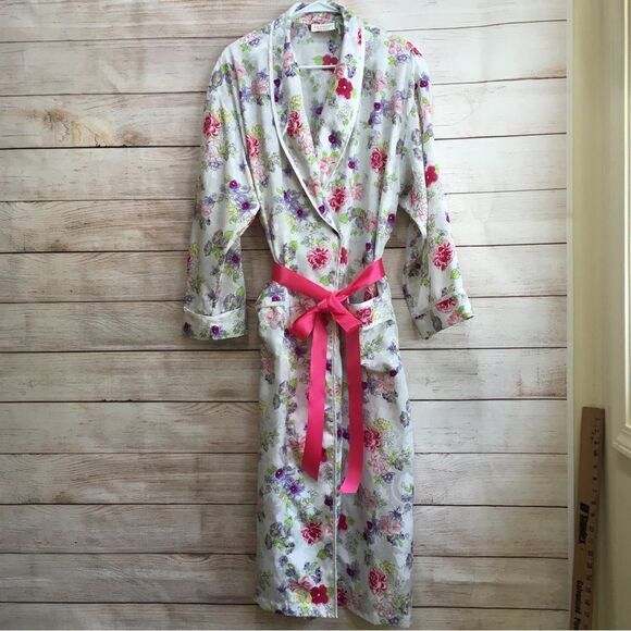 VINTAGE‎ VICTORIA’S SECRET GOLD FLORAL SATINY ROBE - Picture 1 of 10